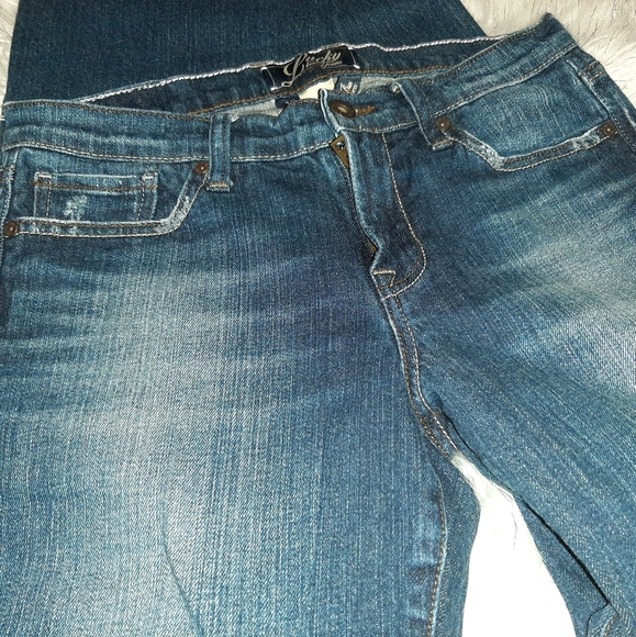 Lucky Brand Sweet N Low Jeans - Picture 2 of 13